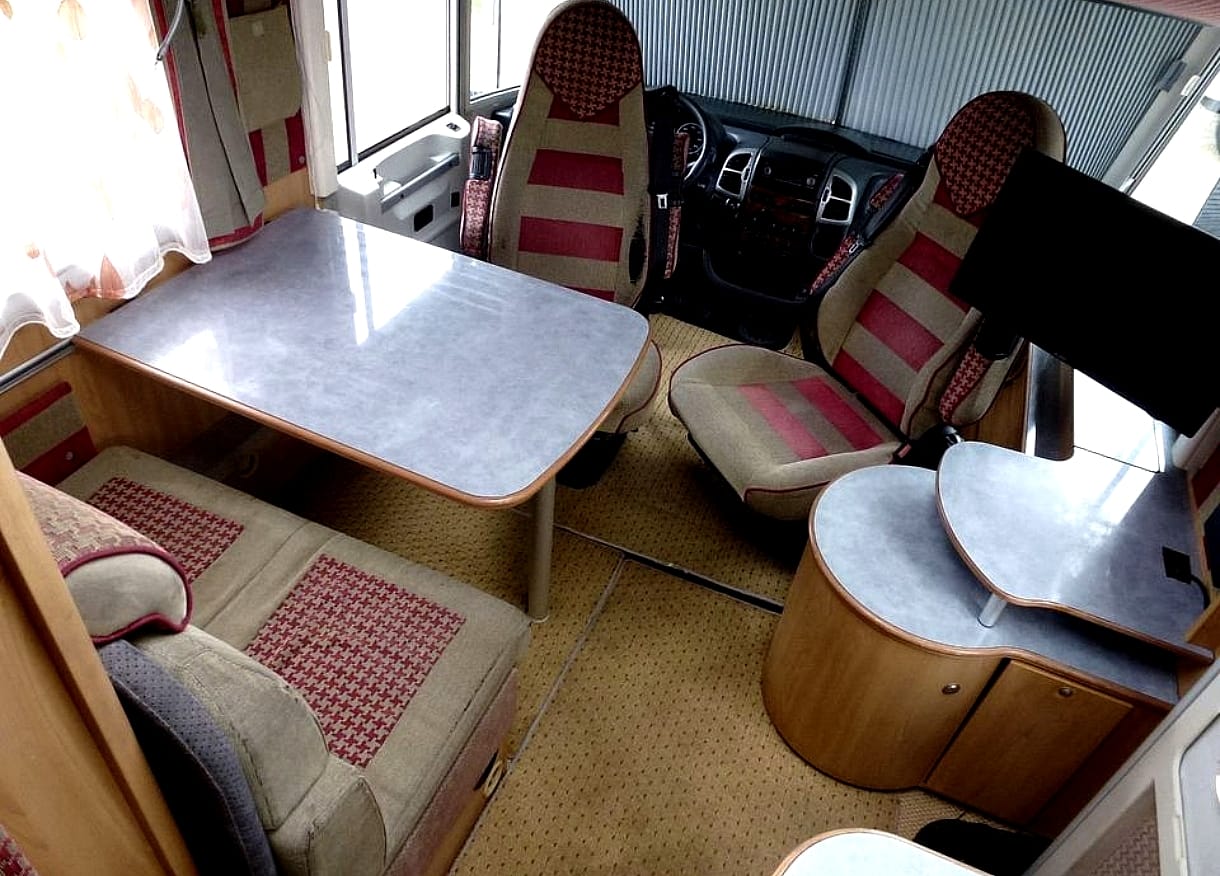 Autocaravana vista interior