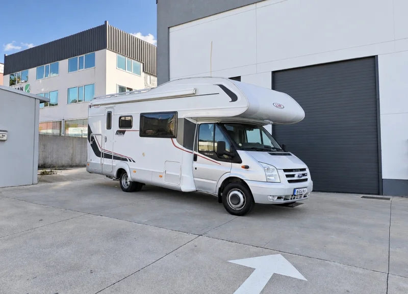 Autocaravana LMC Liberty Cruiser A728G